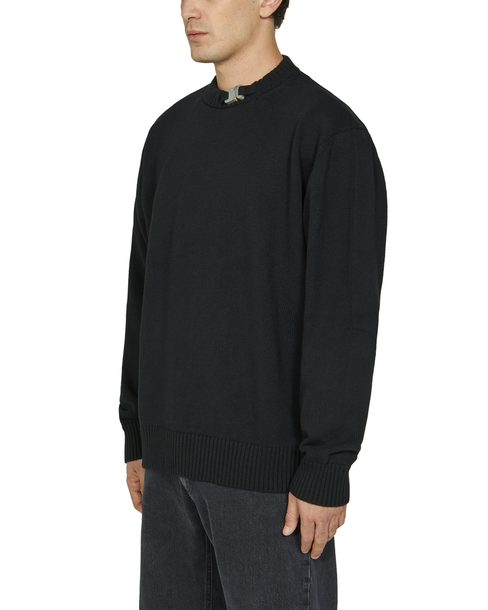 BUCKLE COLLAR CREWNECK