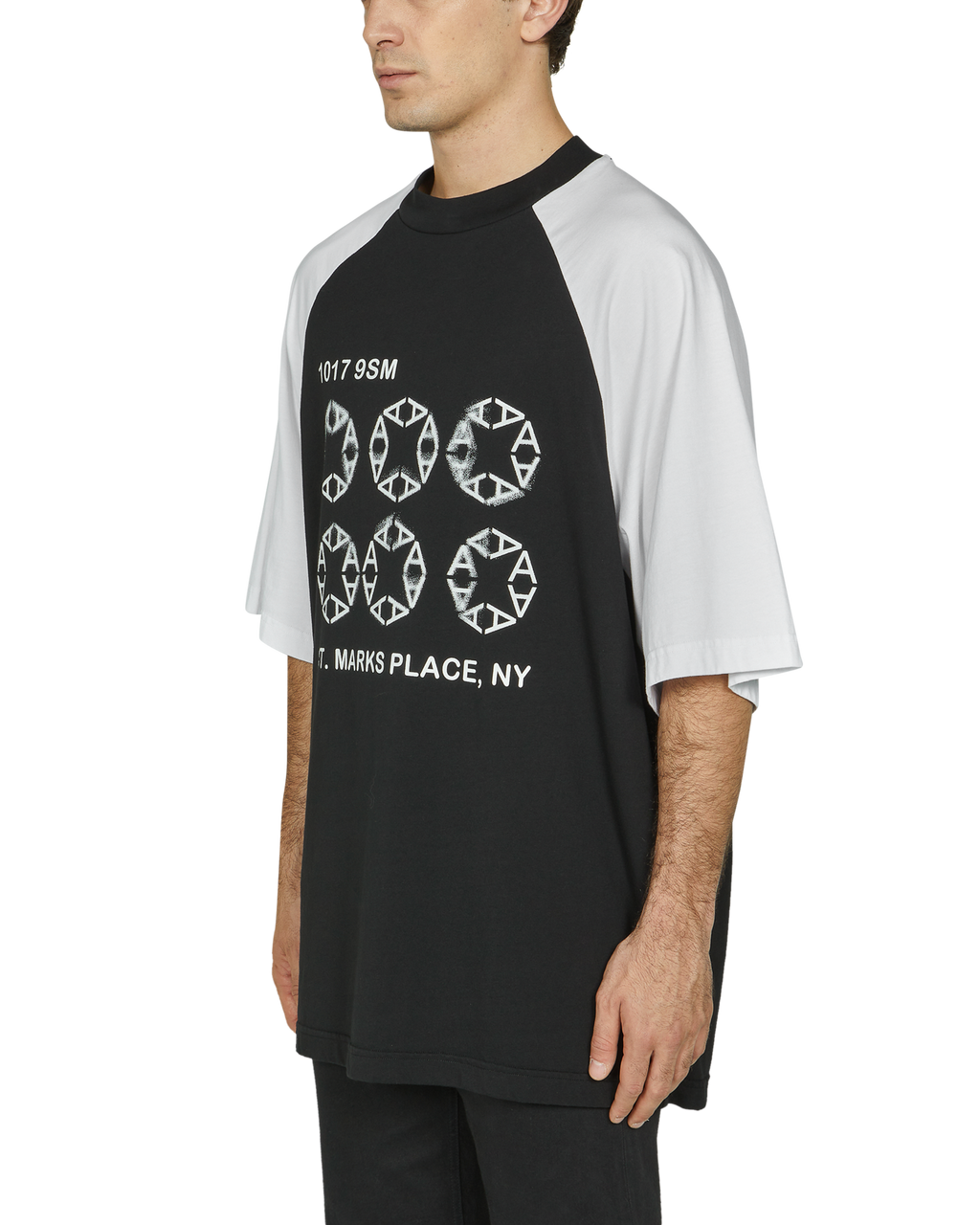 OVERSIZE LOGO RAGLAN T-SHIRT