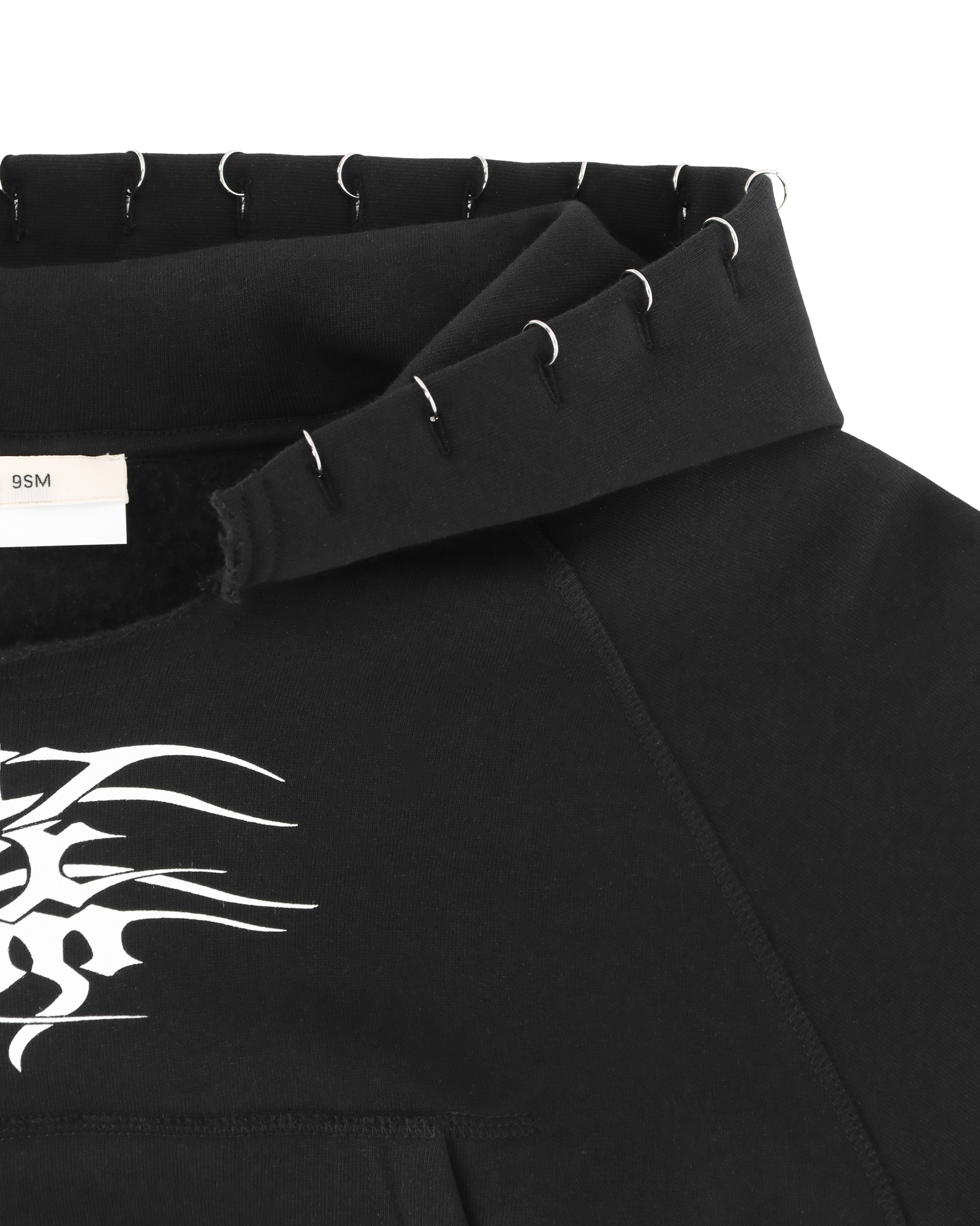 PIERCING CROP HOODIE