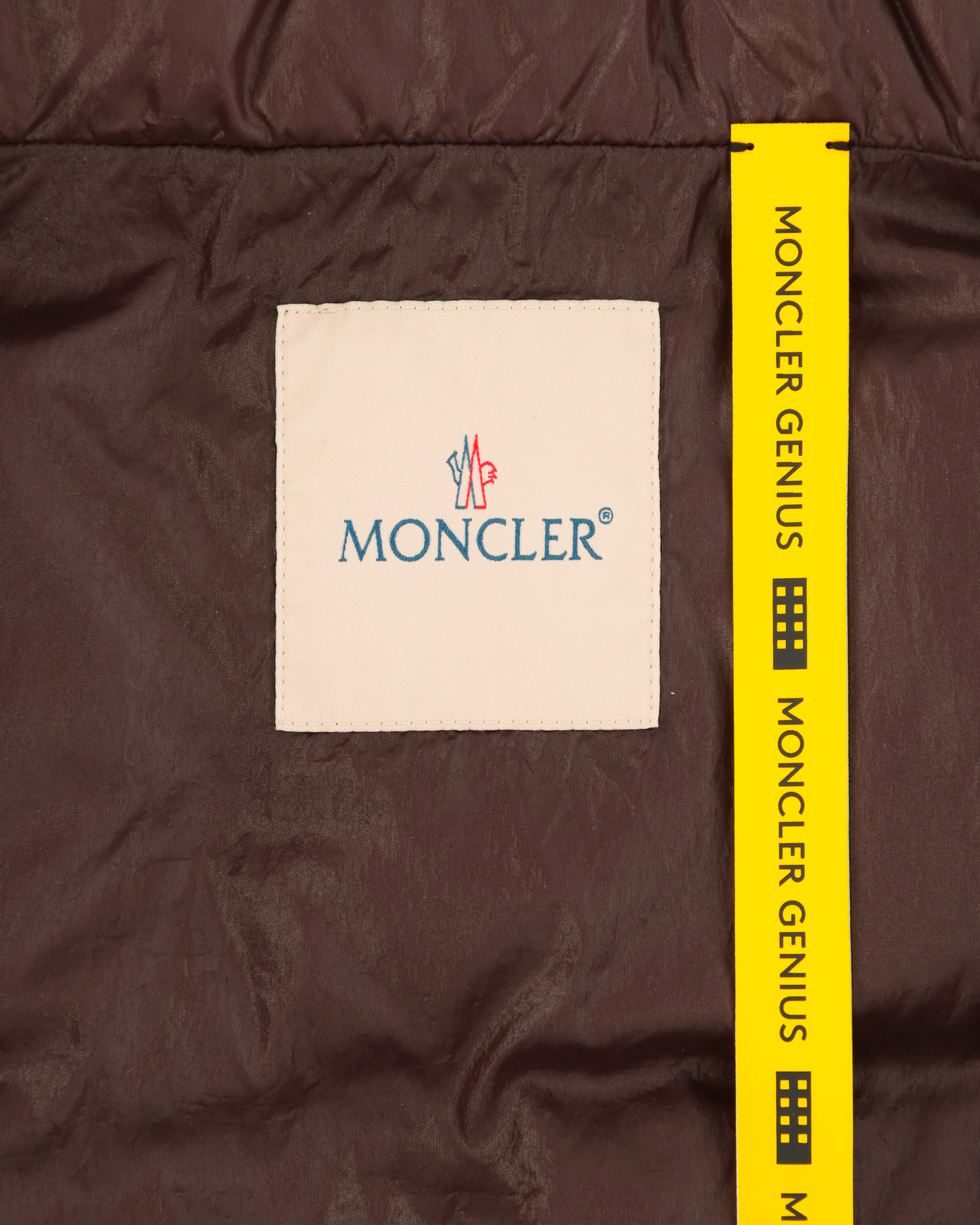 6 MONCLER 1017 ALYX 9SM ISLOTE VEST
