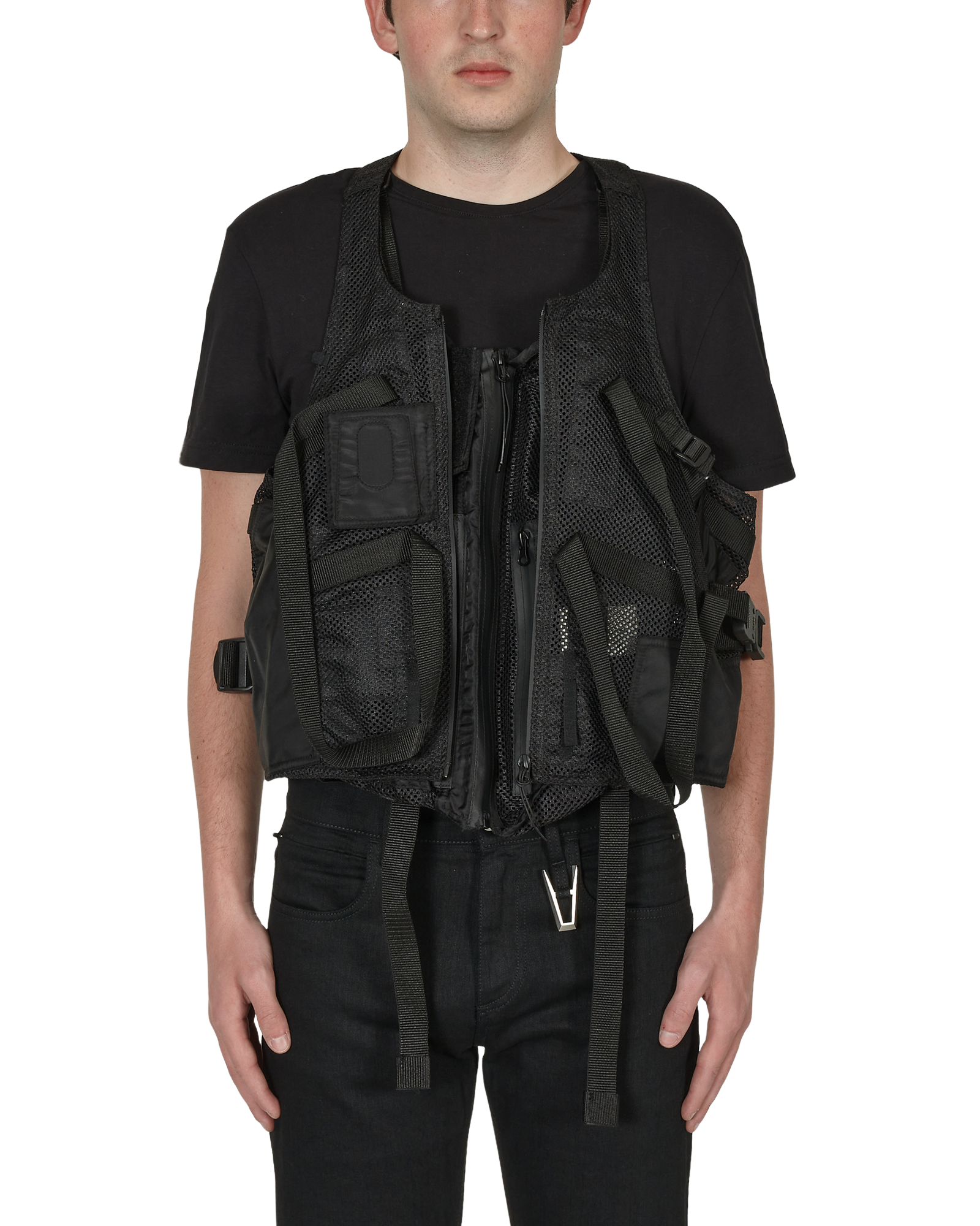 TACTICAL VEST